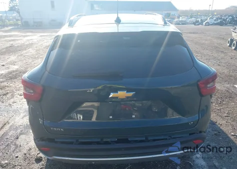 2025 Chevrolet Trax Fwd Lt из США, поврежденный, VIN KL77LHEP9SC027805